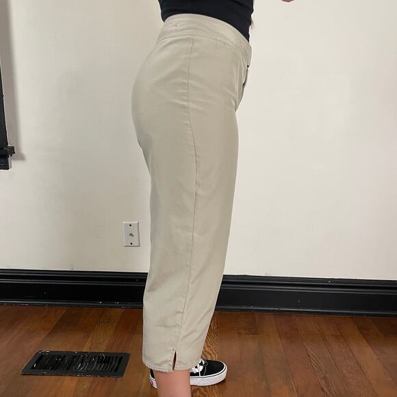 Patagonia Kokawe Capri Hiking Pants - Picture 2 of 4